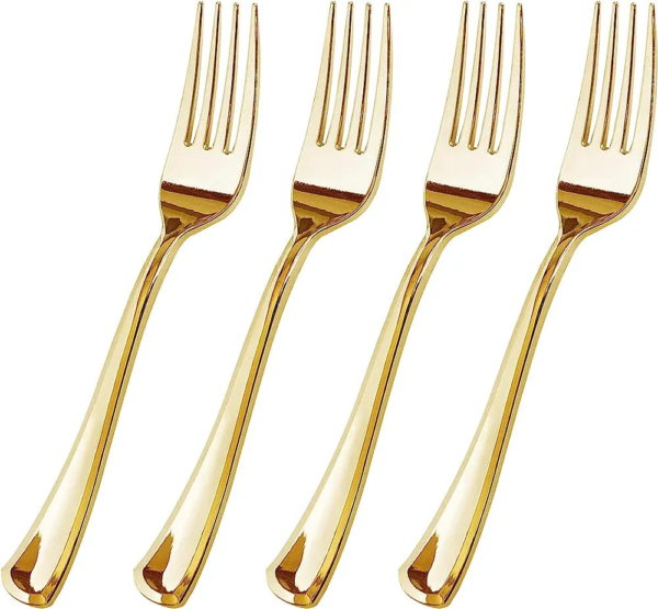TENEDOR DORADO PLASTICO