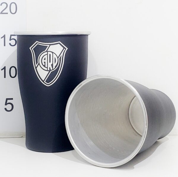 Vasos Conico Negro RIVER