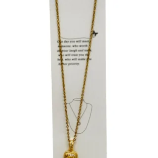 Collar cuadrado con brillo