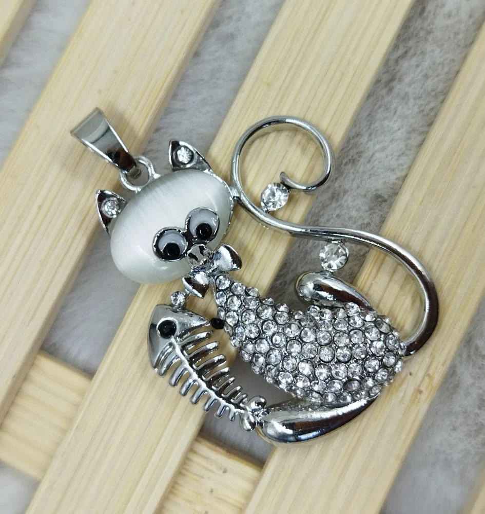 DIJE DE ACERO CON STRASS