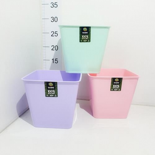Maceta cuadrada n°16 beruplast